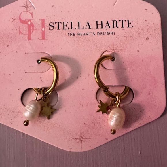 Stella Harte Stacey Drop Earrings Pearl With Star Charm New - Picture 1 of 2